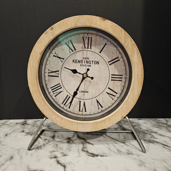 Kensington Station London Retro Wood Tabletop‎ Clock 1870 Vintage Style